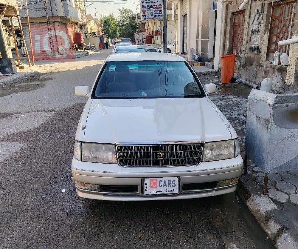 تويوتا كراون